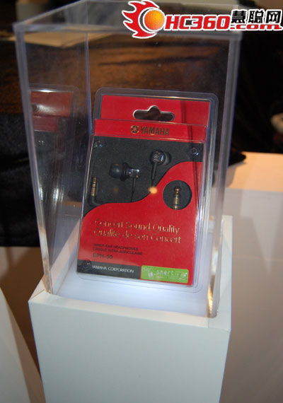 雅马哈耳机