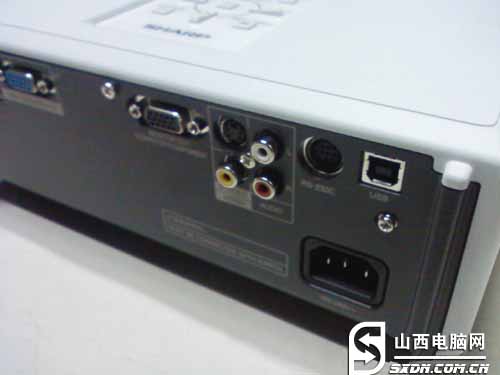 XR-M825XAͶӰ