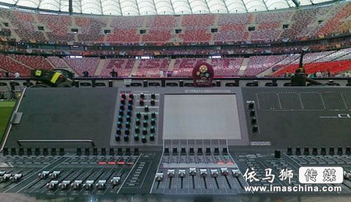 ŷޱĻʽǰλڻɳCL5ֵ̨  2012ŷŷޱľٰ֮һ——4̨ո 