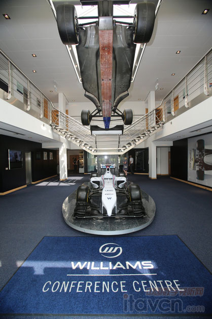Sennheiser的TeamConnect在Williams F1会议中心占据一席之地