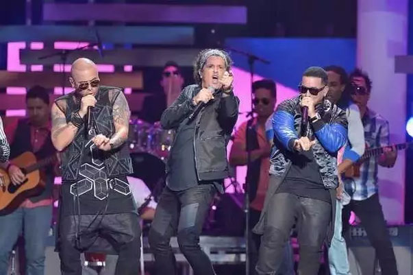 WisinCarlos VivesDaddy Yankeęݳ