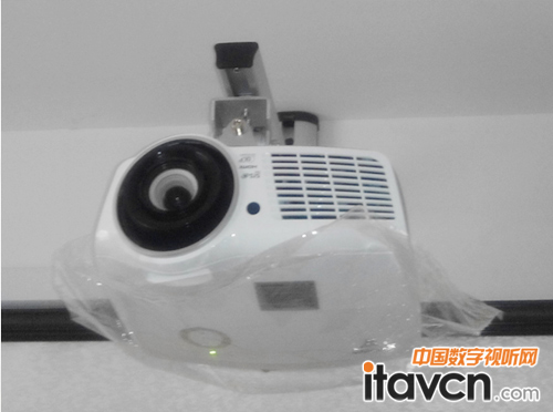 Vivitek(Ѷ)H1180HDܱͨװڷ컨