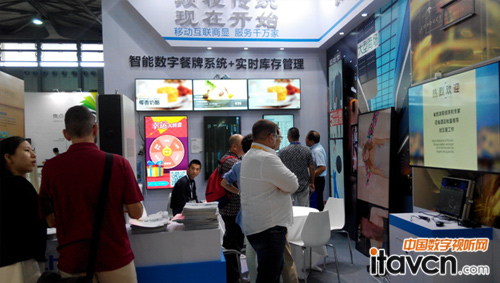 康荣携数字标牌新品惊艳上海数字标牌展