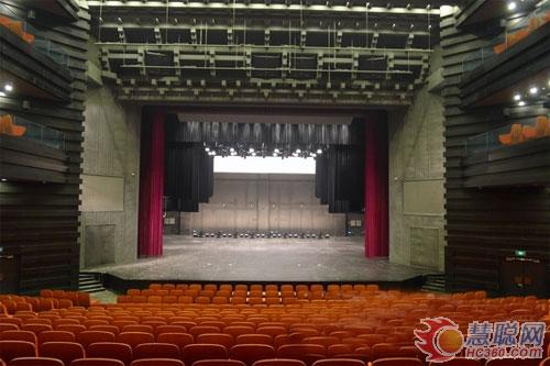先歌音频系统助力渝国泰艺术中心隆重开幕