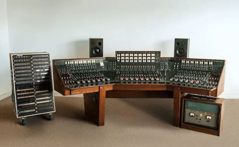  Abbey Road Studios ֪ 8 £